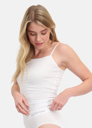 Bamboo Basics topje 2 pack seamless knitted spaghetti top white dames VERA-002 Bamboo Basics caracos lot de 2 seamless knitted spaghetti top white femmes