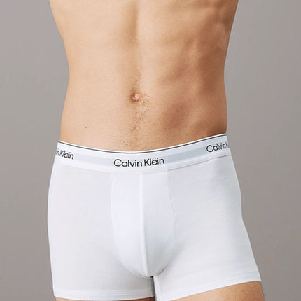 Calvin Klein short 3 pack icon cotton stretch trunks grey heather / white / black heren LV00NB4392-MP1 Calvin Klein boxer lot de 3 icon cotton stretch trunks grey heather / white / black hommes