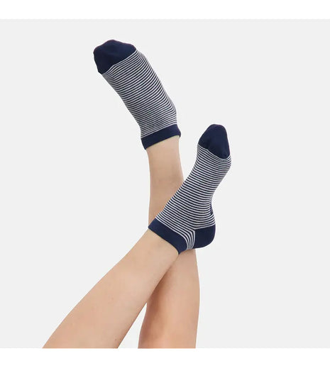 Drie paar navy enkelsokken met strepen van Bamboo Basics